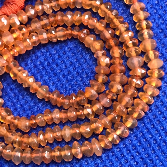 Carnelian 3X2mm - Picture 4 of 9